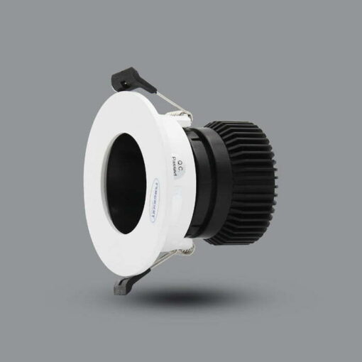 Đèn LED Downlight âm trần khách sạn 12W sáng vàng Paragon PRHC90L12/30