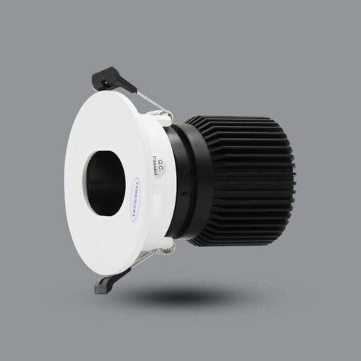 Đèn LED Downlight âm trần khách sạn 3W sáng vàng Paragon PRHE90L3/30